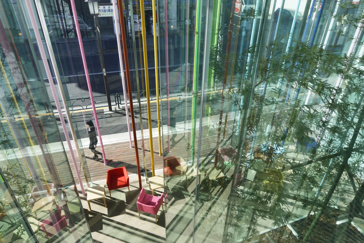 3_emmanuelle_moureaux_sugamo_shinkin_bank_ekoda.jpg