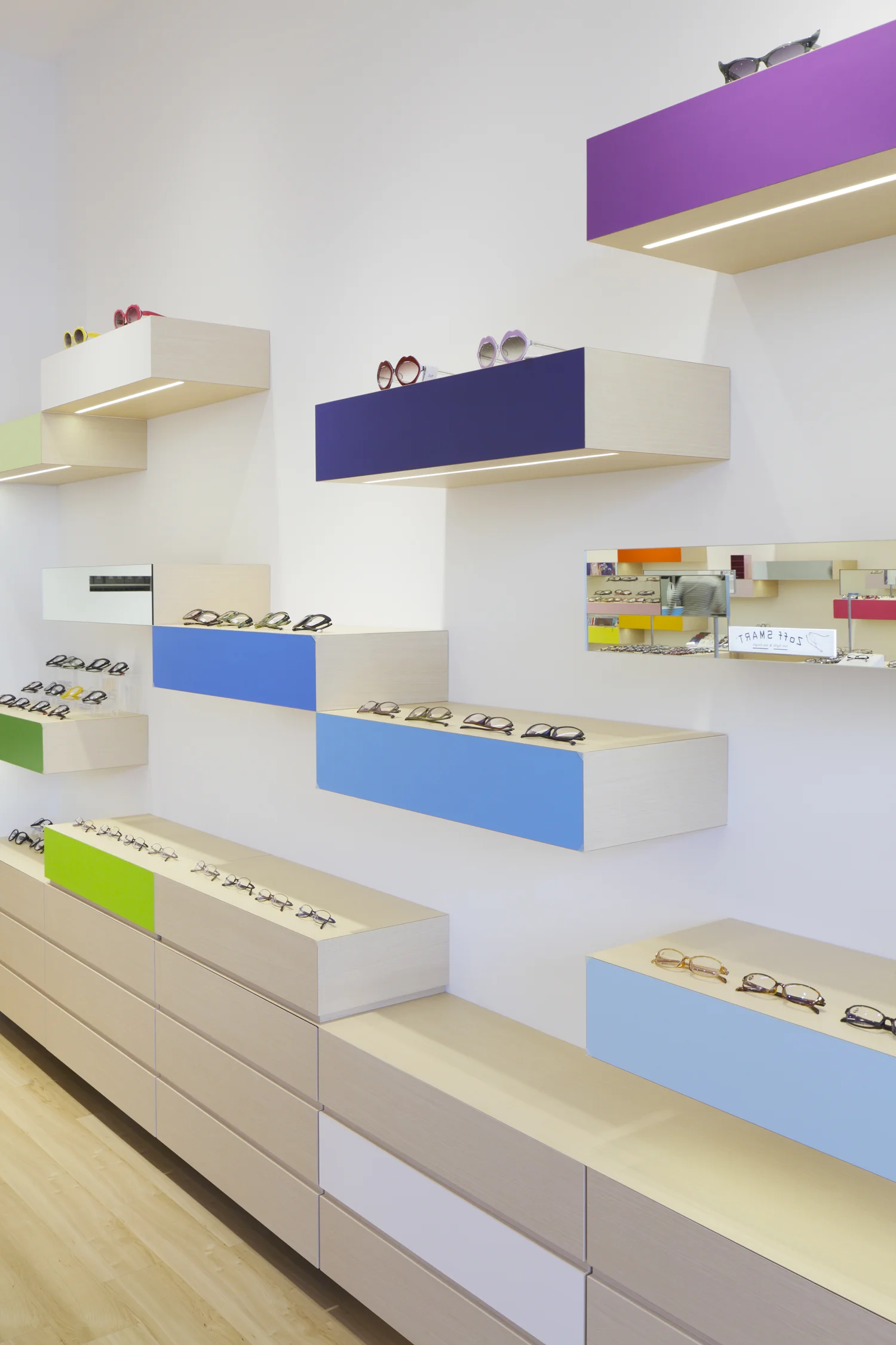 6_emmanuelle_moureaux_zoff.jpg