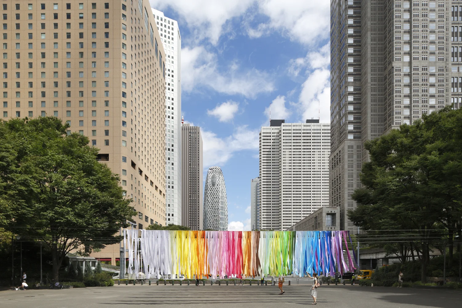 1_emmanuelle_moureaux_100_colors_2.jpg