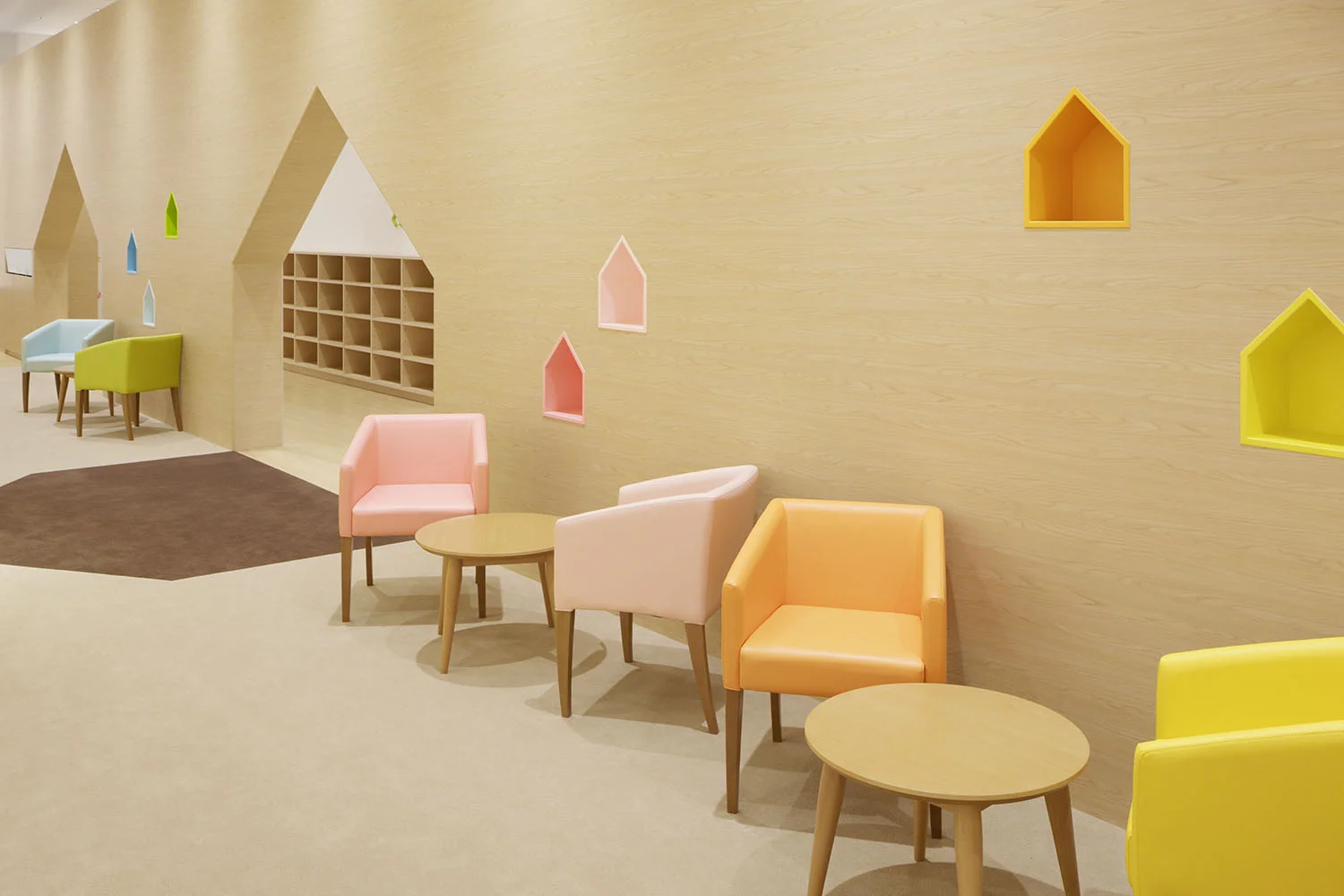 6_emmanuelle_moureaux_mama_smile.jpg