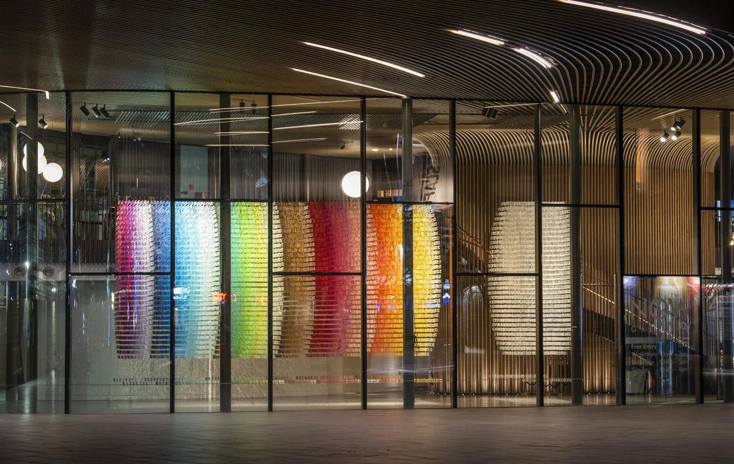 3_emmanuelle_moureaux_Slices_of_Time.jpg