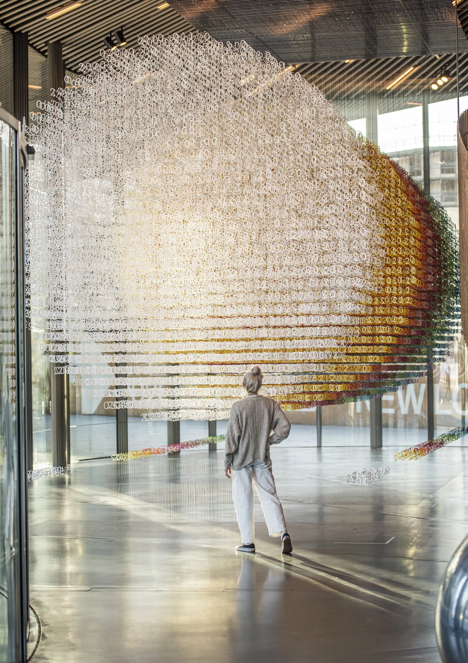 emmanuelle moureaux INC. — 100 colors no.32--