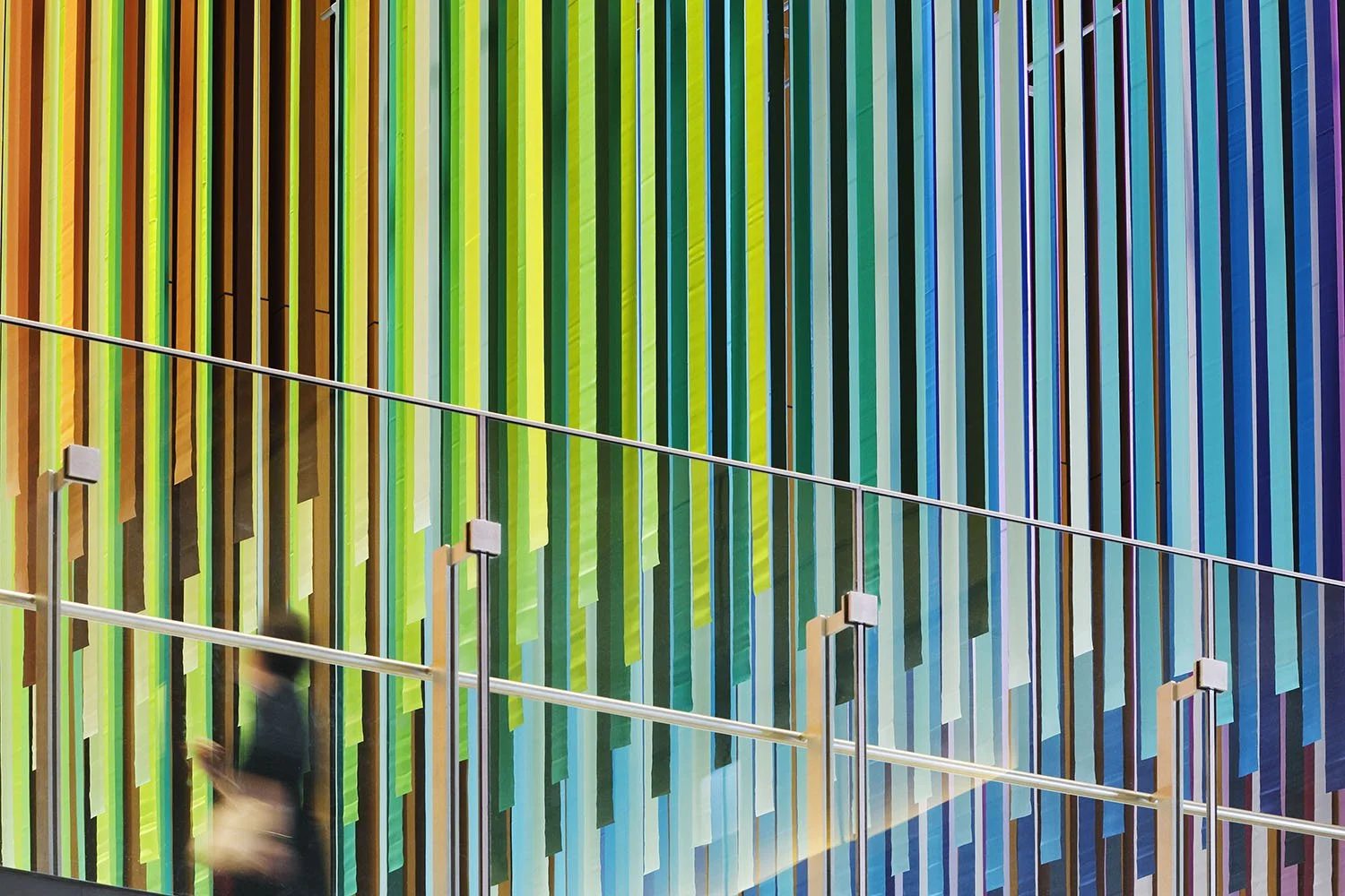 7_emmanuelle_moureaux_100_colors_38.jpg