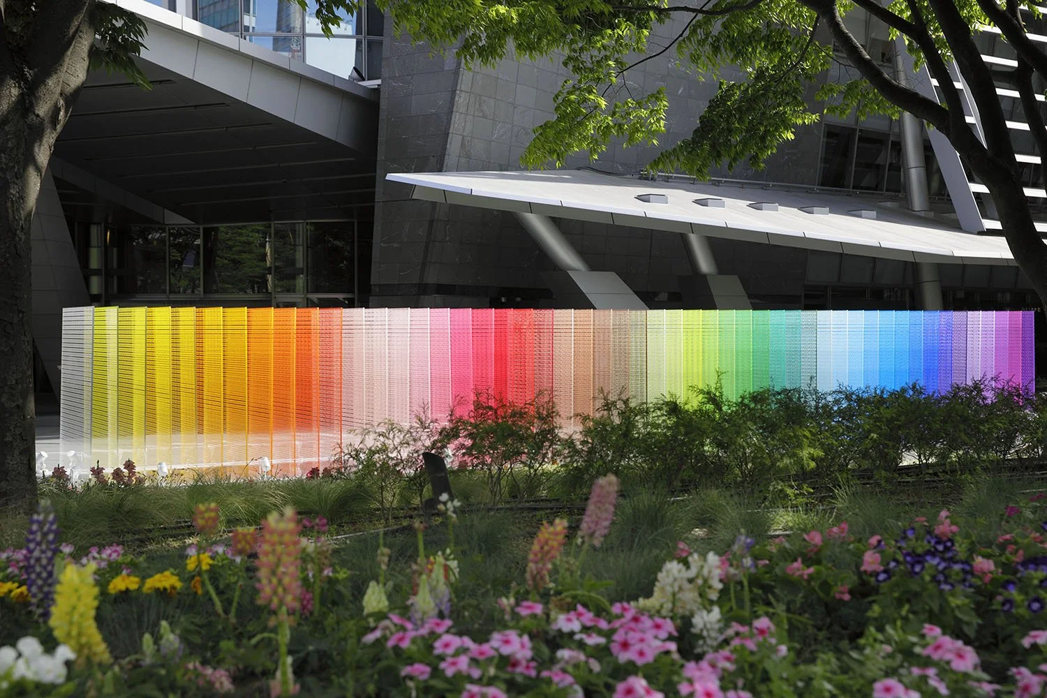 2_emmanuelle_moureaux_100_colors_43.jpg