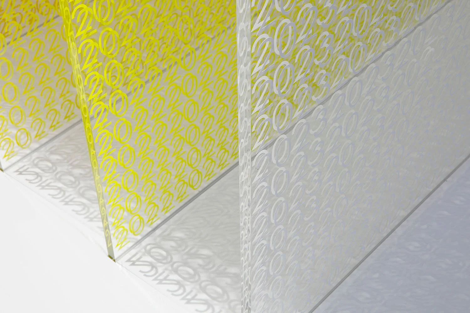 15_emmanuelle_moureaux_100_colors_43.jpg