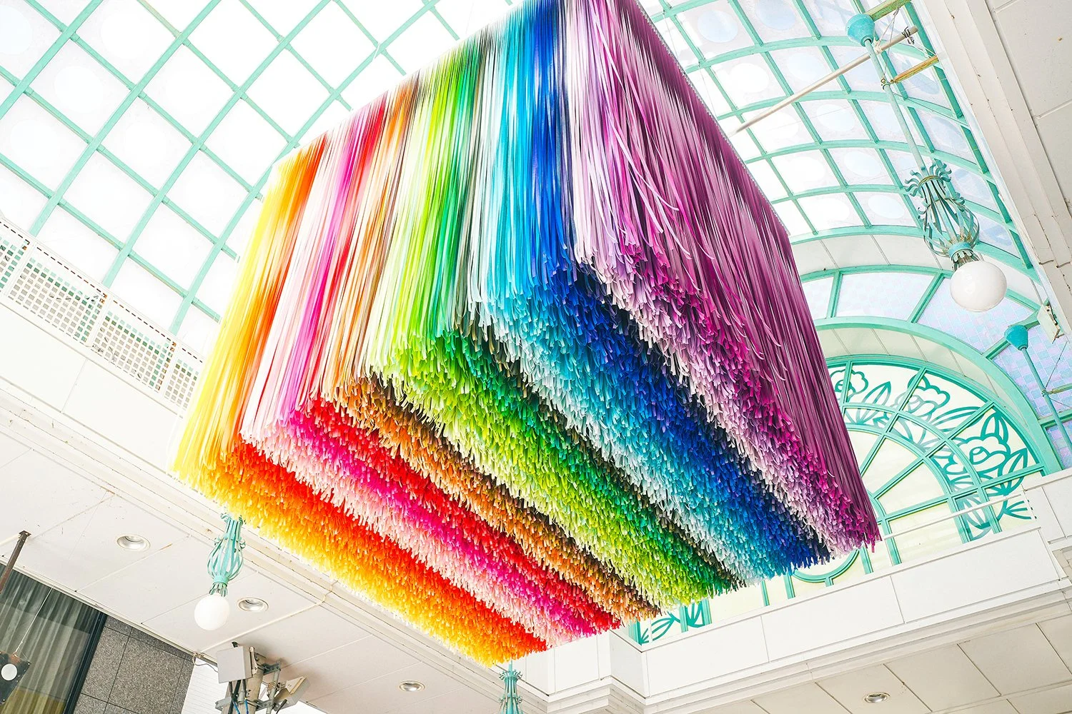 3_emmanuelle_moureaux_100colors_no42.jpg