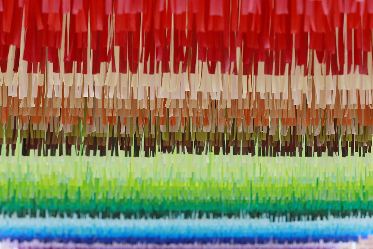 7_emmanuelle_moureaux_100_colors_46.jpg