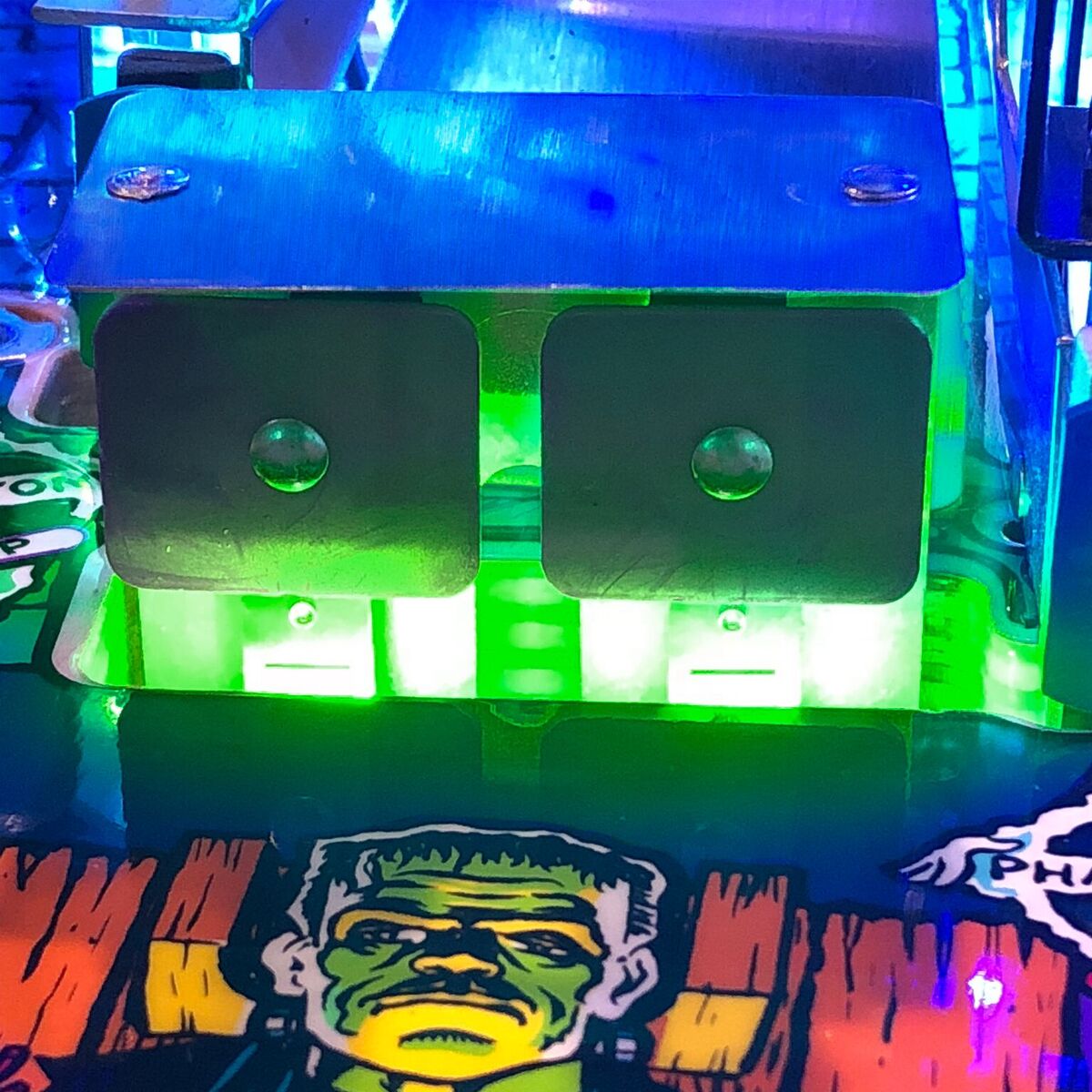 MB-MOVINGTARGETGREEN.jpeg