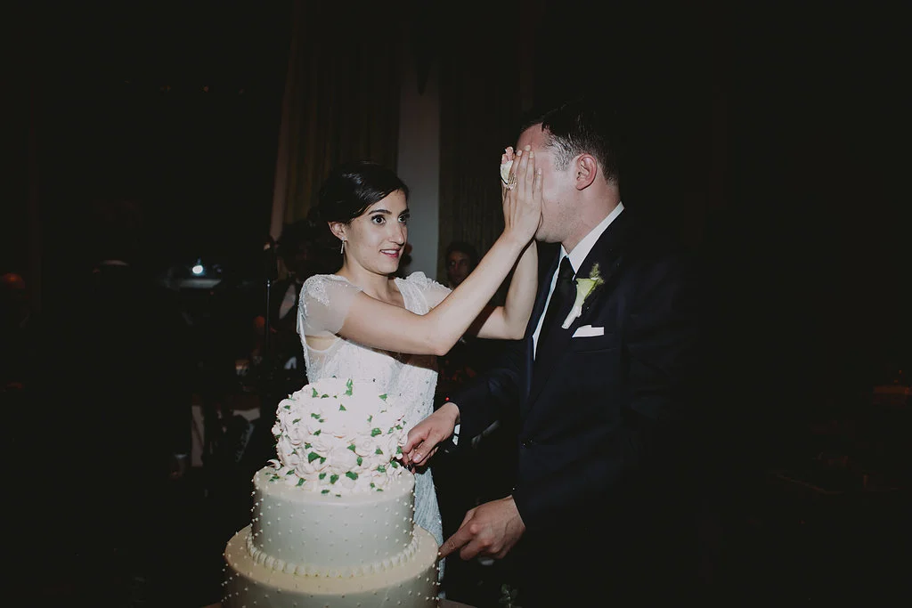 Cake Cutting:ChelliseMichaelPhotography.jpg