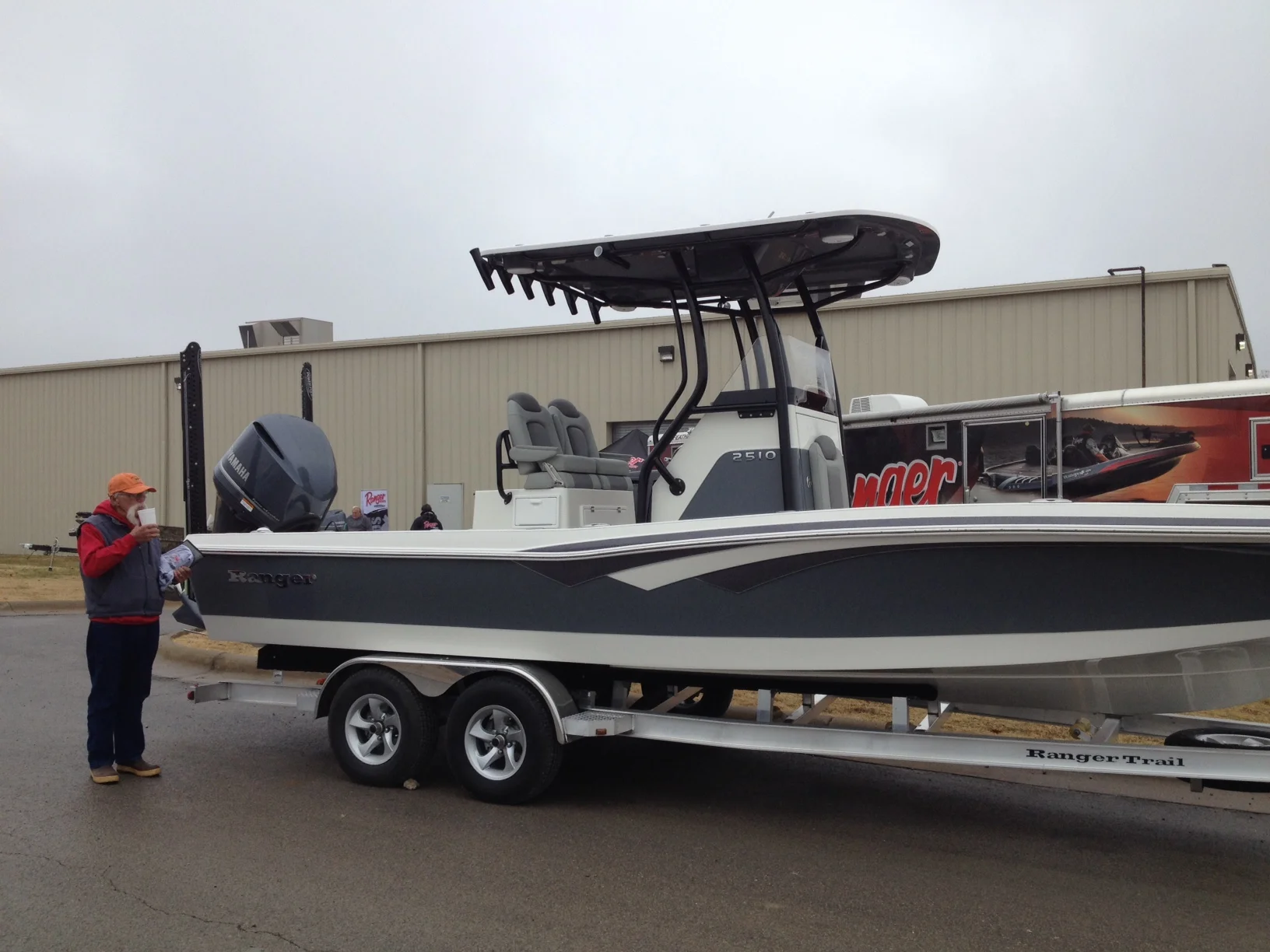 2510 Ranger Bay boat, brand new this year. 