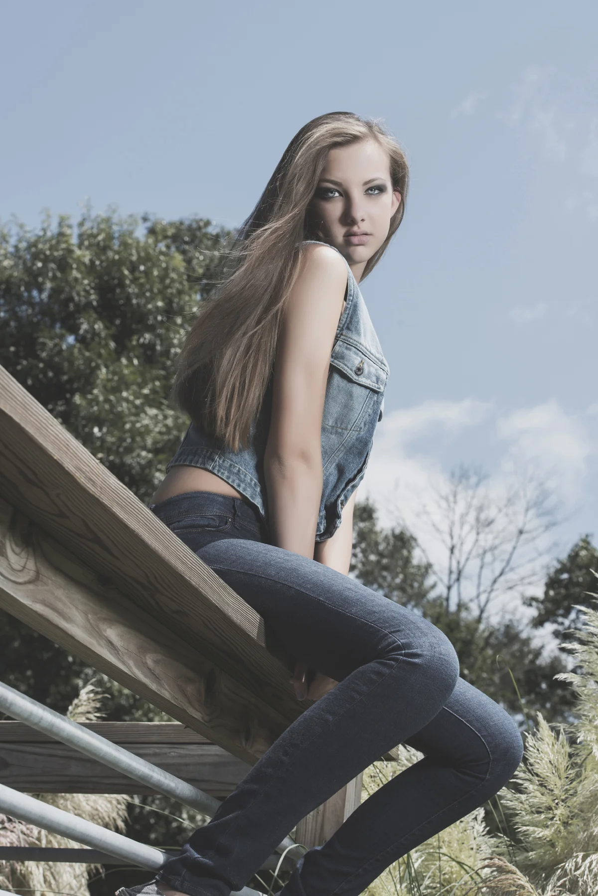 Seneca_Model_Shoot-25-2_RS copy.jpg