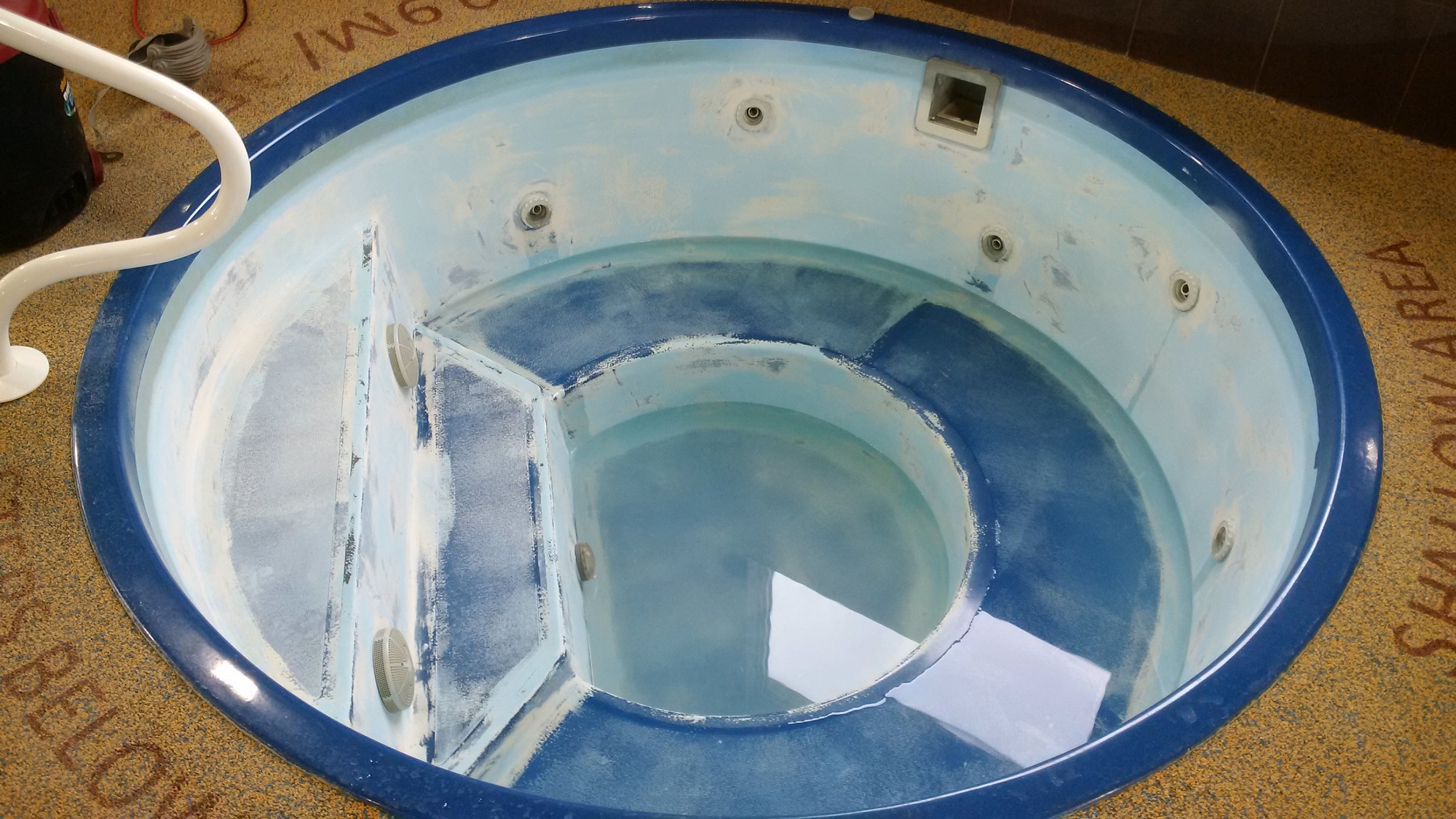 fiberglass spa Before ecofinish renewal