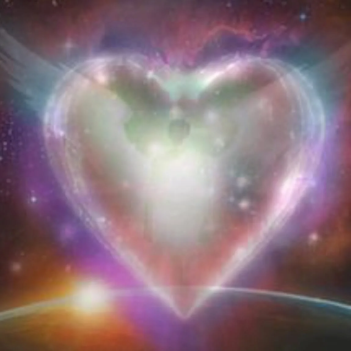Неземной в сердце. Духовное сердце. Сердечко в небе. Космос любовь. Сердце в ладонях.