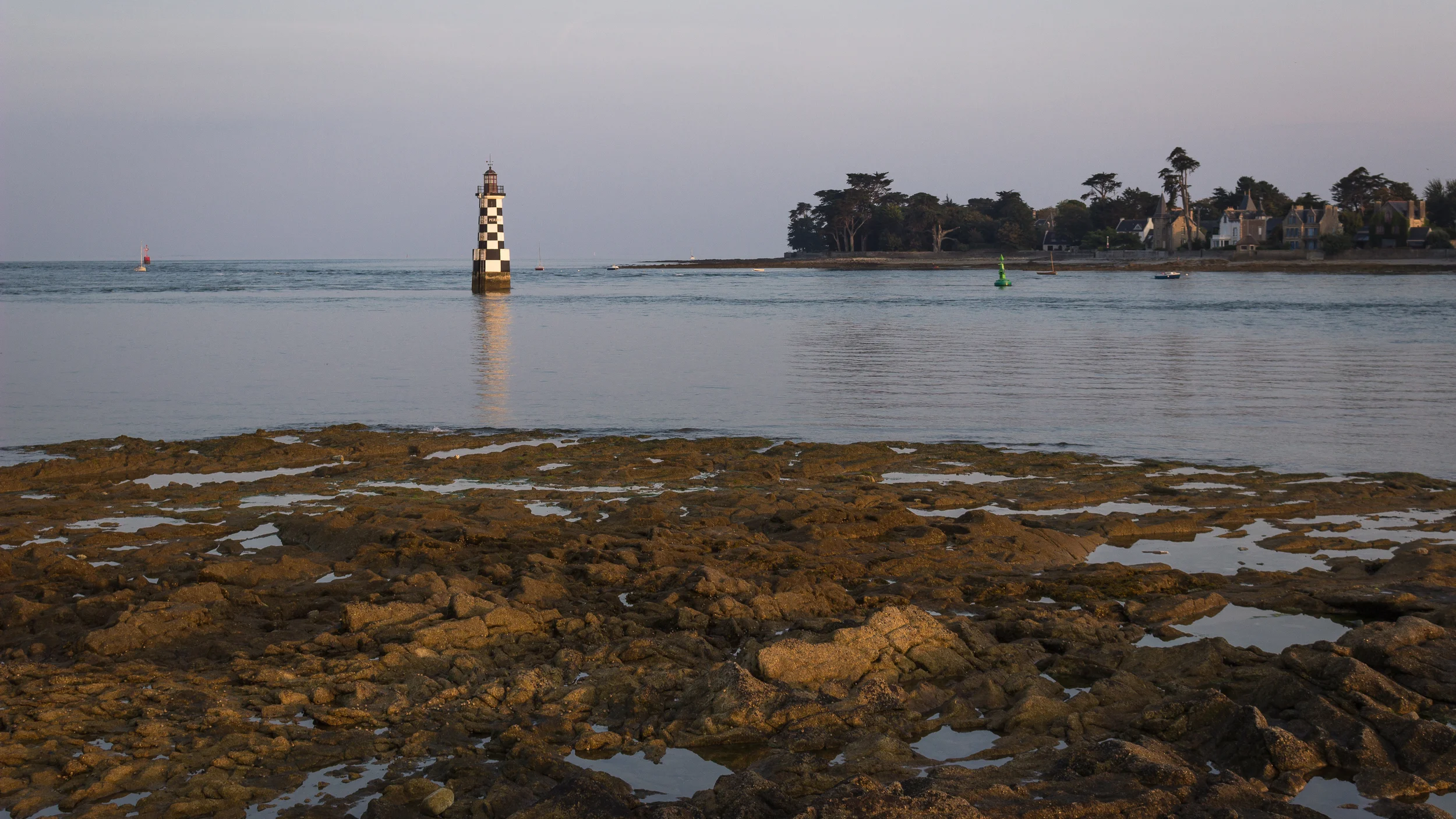  Île-Tudy, le phare de la Perdrix, September 2014 