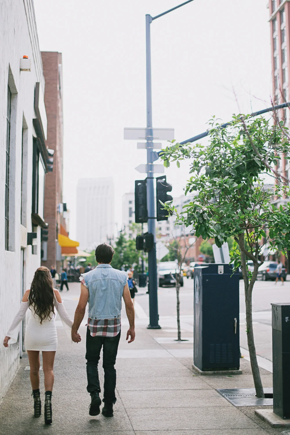 Grunge-Elopement_Val-and-Sarah-67.jpg