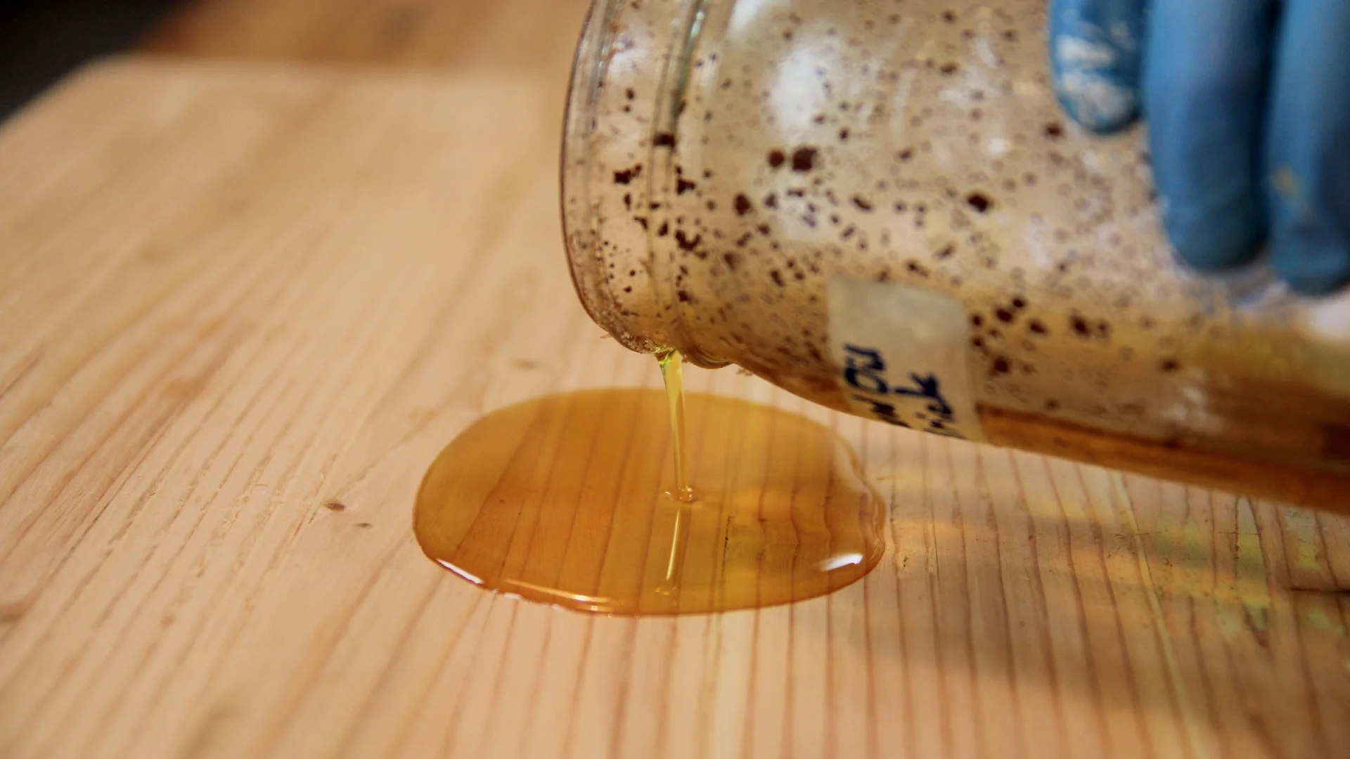 add linseed oil...