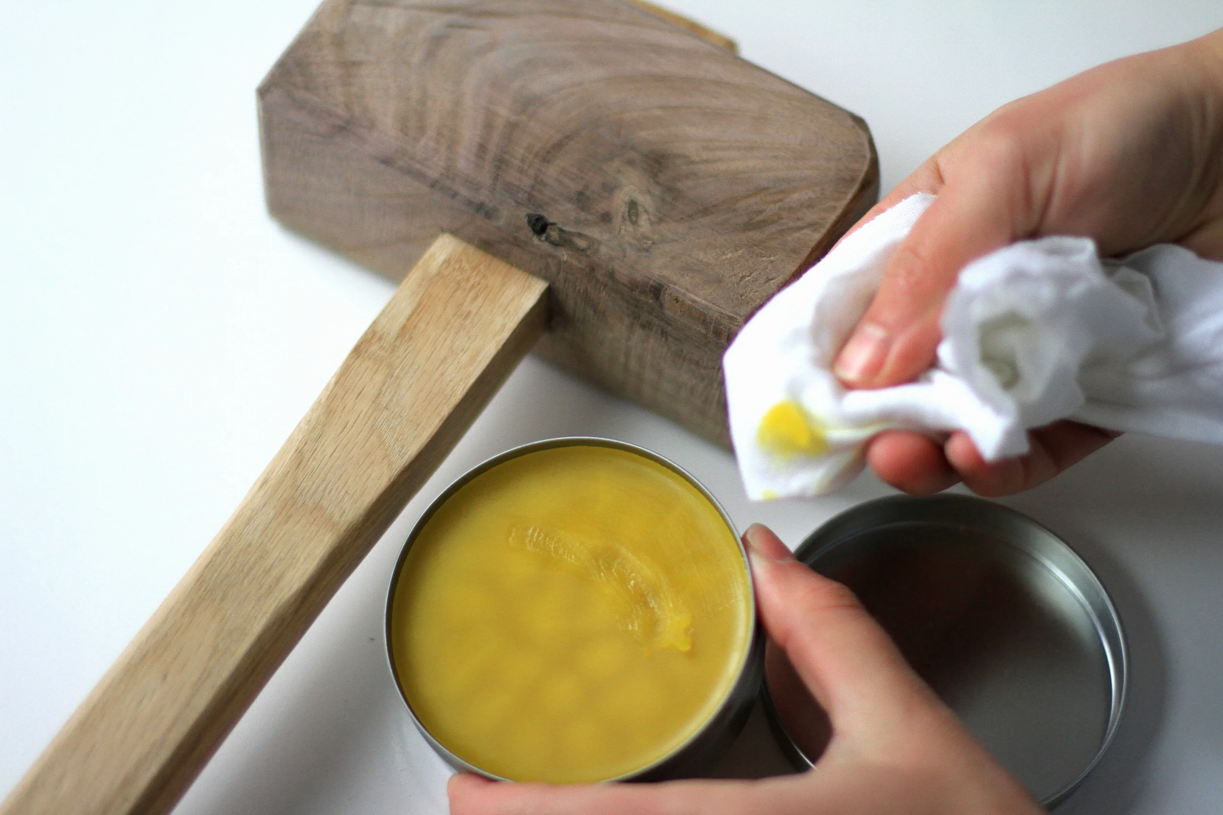 Linseed Oil & Beeswax Polish — Darbin Orvar