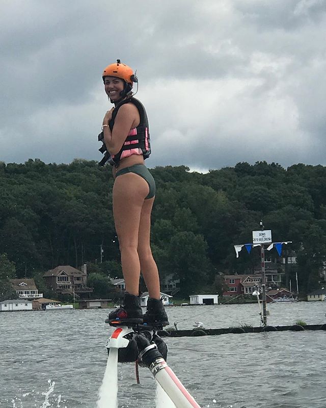 Only a few days left to fly this season. Check the calendar on our website for a list of available time slots. 📅 #Flyboard #LakeHopatcong #GreenwoodLake #LakeMohawk #ErskineLake #lakewallenpaupack #FCove #ByramCove #TicesShoal