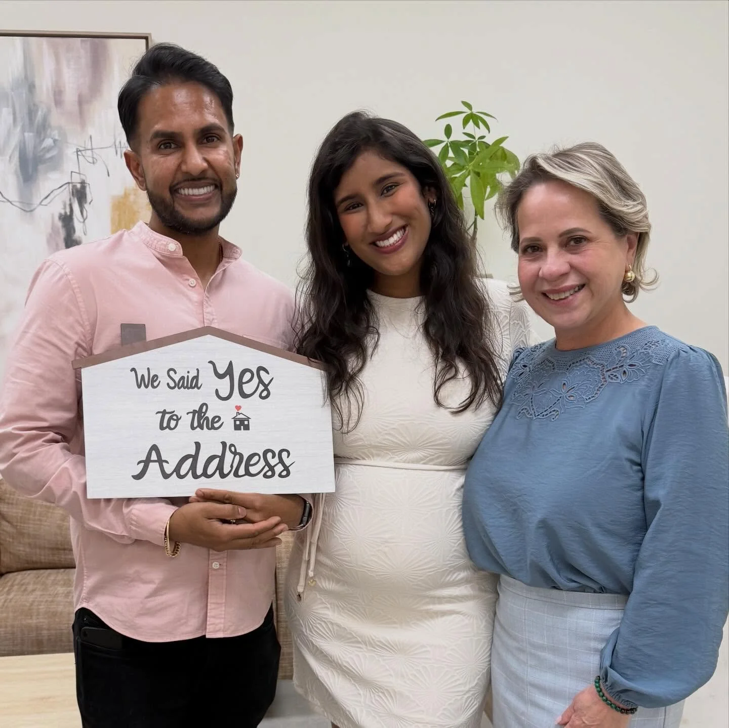 So excited for this beautiful new chapter for our friend @vindra1966 daughter and son in law!  Wishing them endless happiness and memories in their new home 🏡 

Mom to be popped the non-alcoholic bubbly 🍾
Mortgage loan by @mortgagegyalreni 

#follo