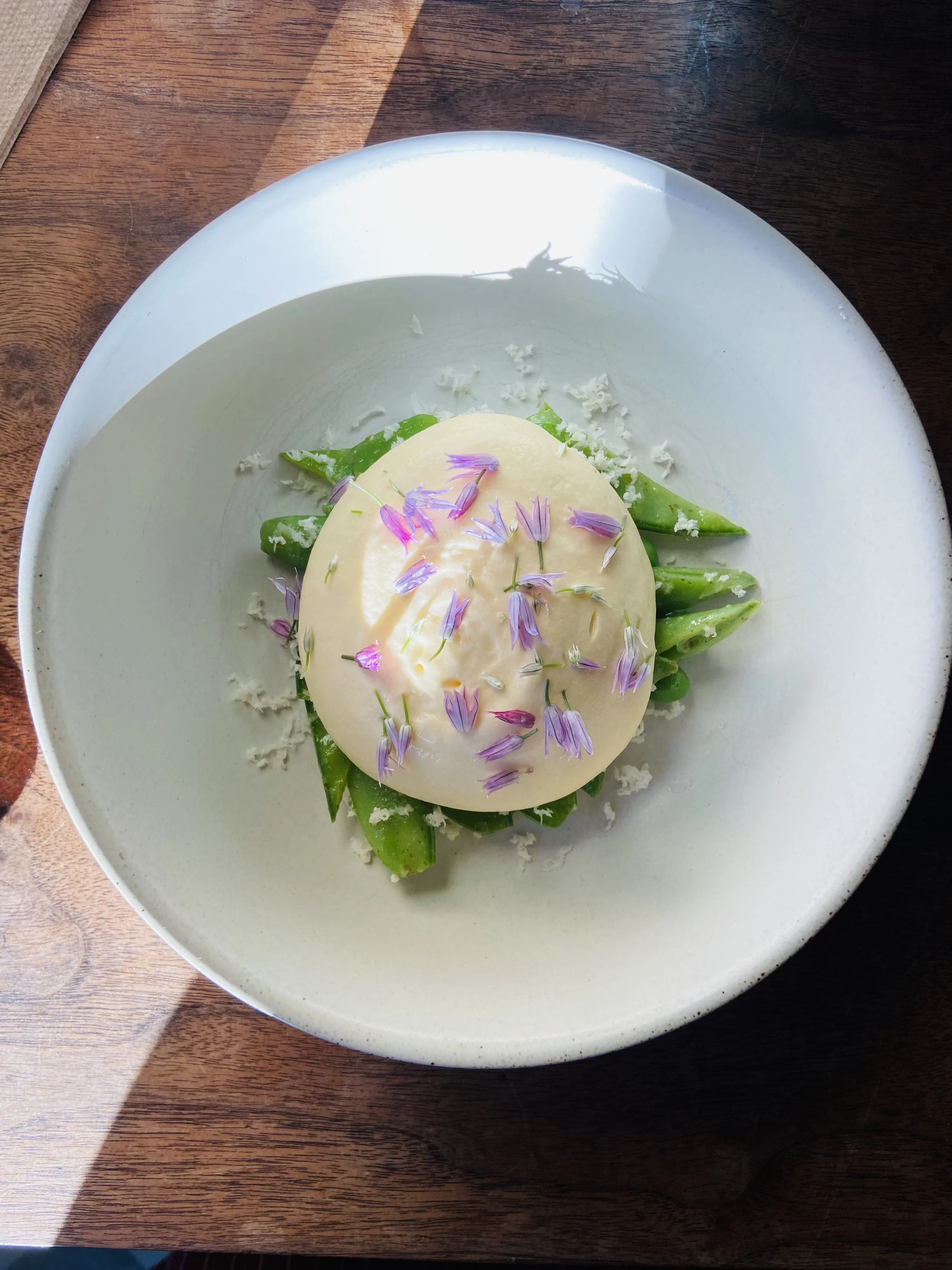  spring sugar snaps, alliums, cheddar 