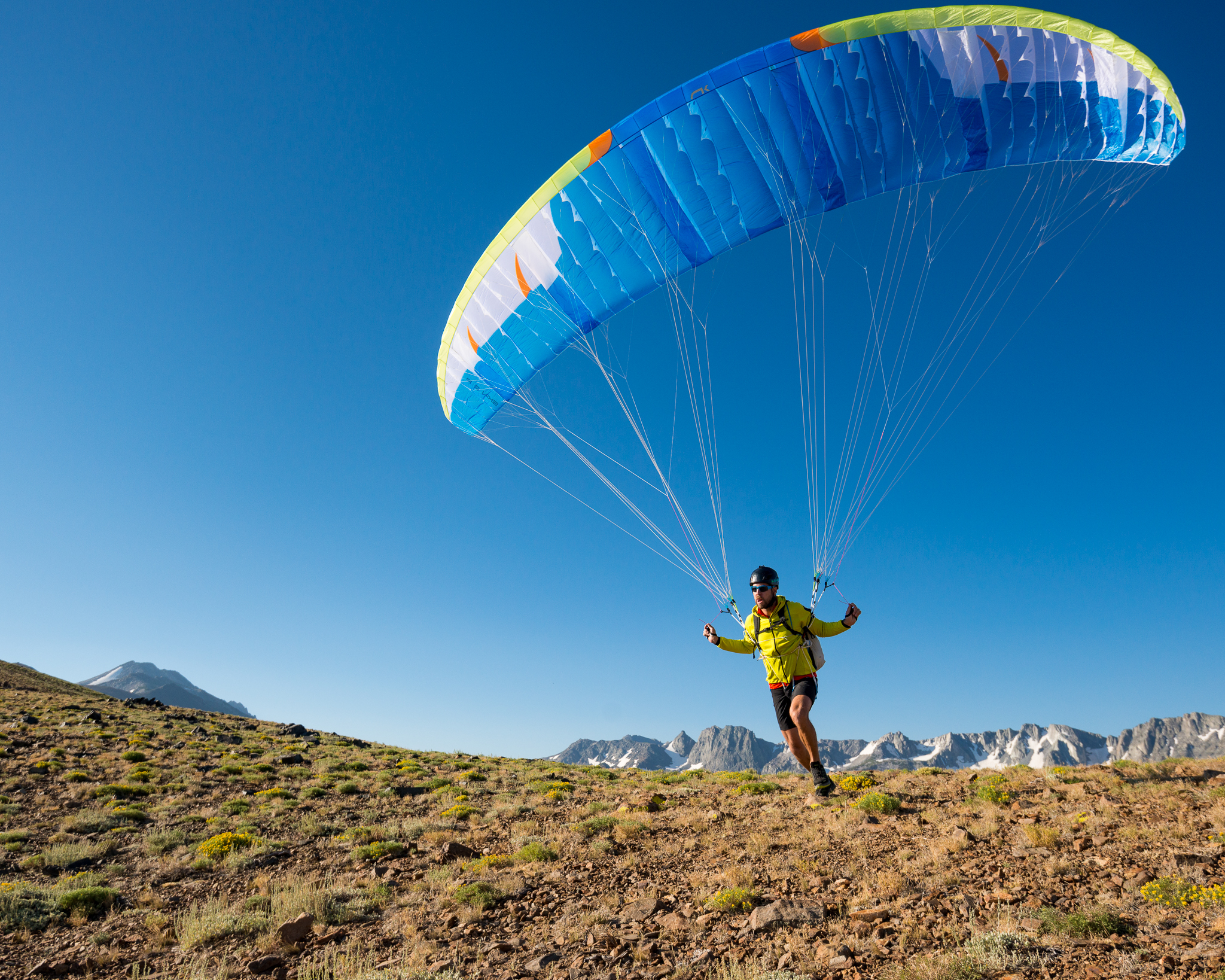 Miles Weaver_paragliding_Mammoth_California.jpg
