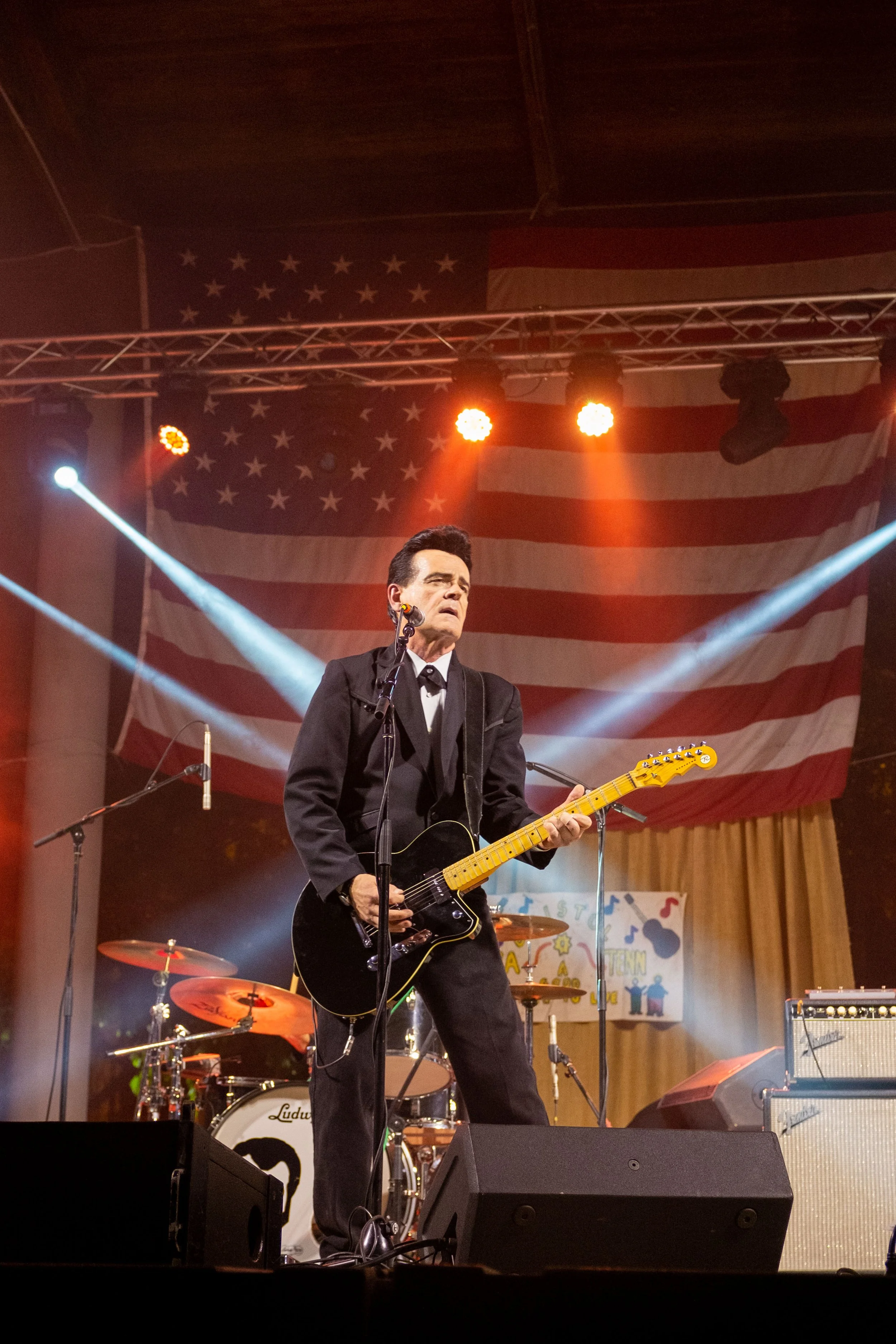 KingDMAD - Lee Jones_-24-6.jpg