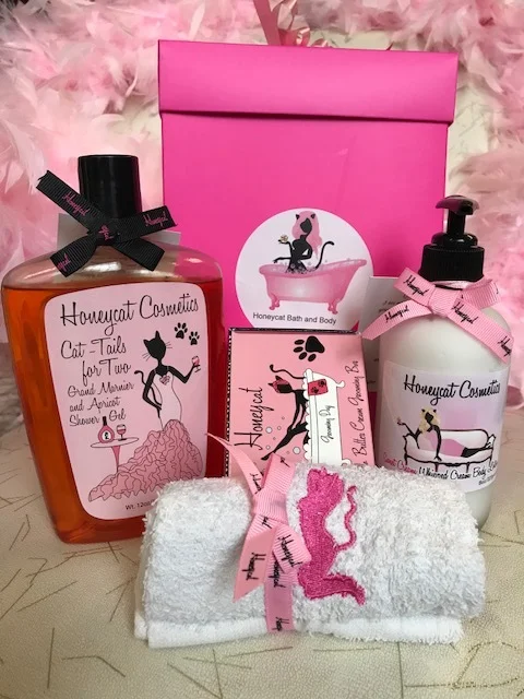 Honeycat Cosmetics Gift Set.jpg