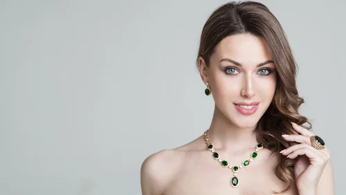 Jewelry Etiquette.jpg