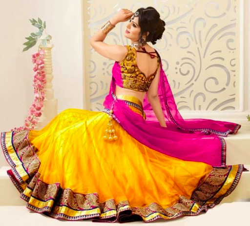 Alia Bhatt to Deepika Padukone: 5 Celeb approved styles to repurpose your old  saree this festive season | PINKVILLA