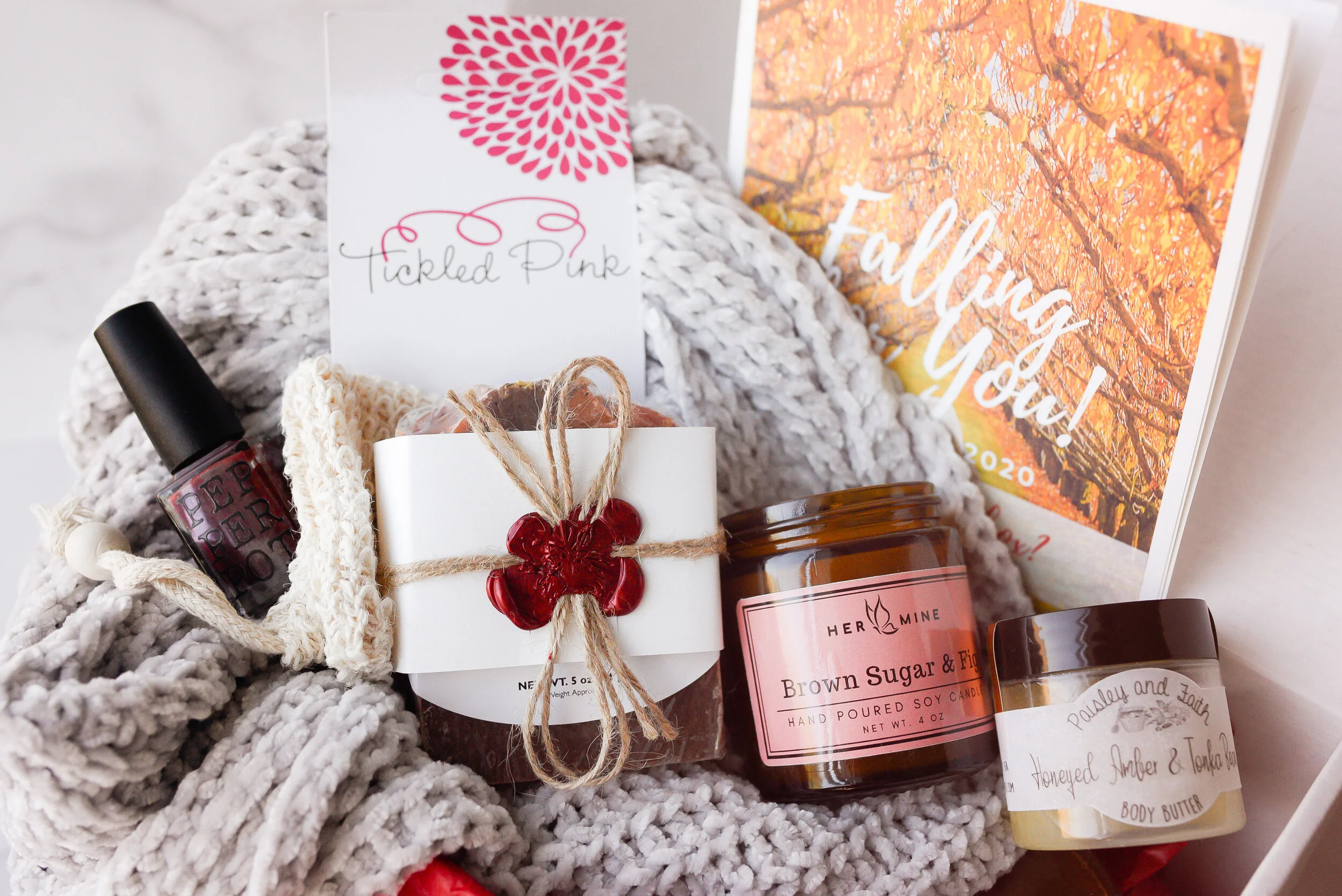 HerMine October Falling for You Box.jpg