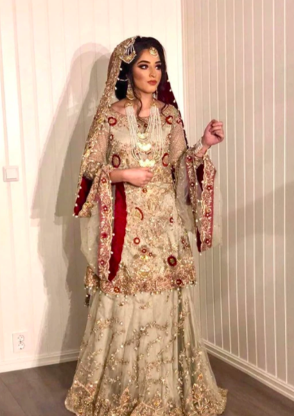 Open Gown Lehenga Blue Pakistani Bridal Dress in Net Fabric – Nameera by  Farooq