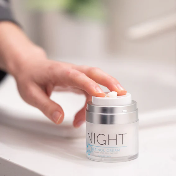 night_retinol_cream_product_dispenser.png