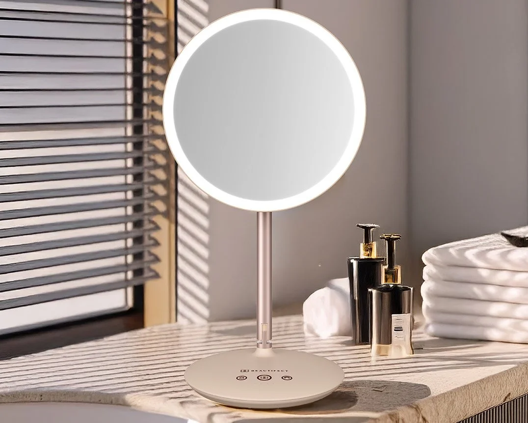 beautifect-glow-flex-zoom-bathroom-packshot-img-1.jpg