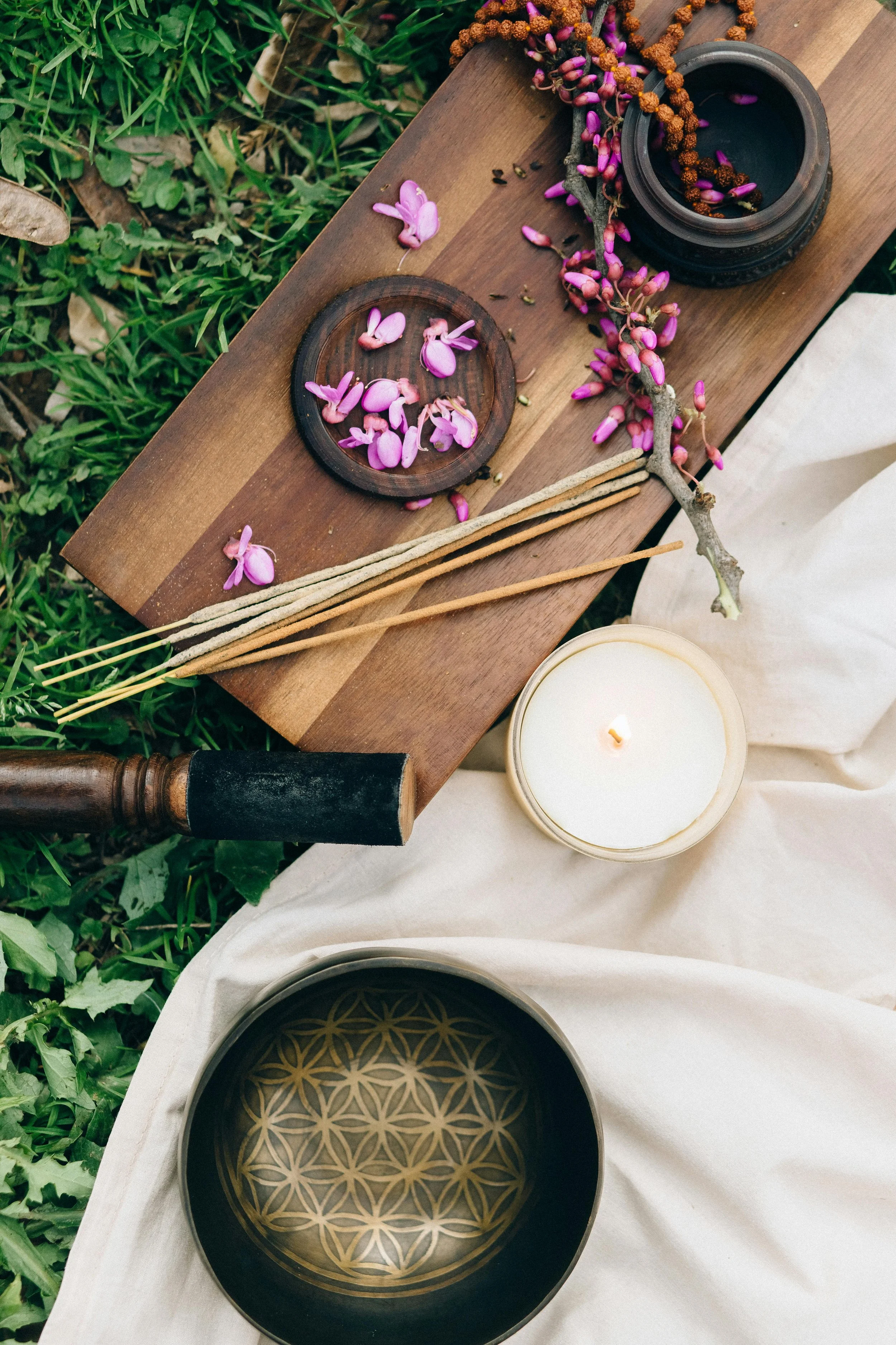 Best Wellness Gifts 2025: Self-Care, Stress Relief &amp; Holistic Health Gift Guide