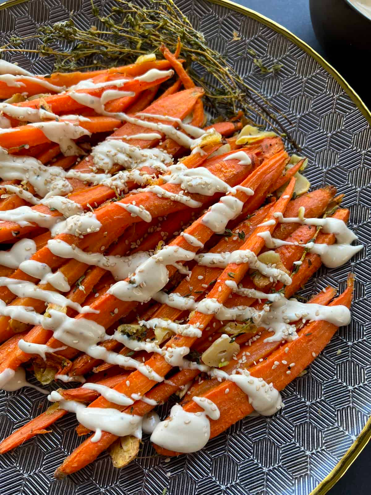 roasted-carrots-with-tahini-7.png
