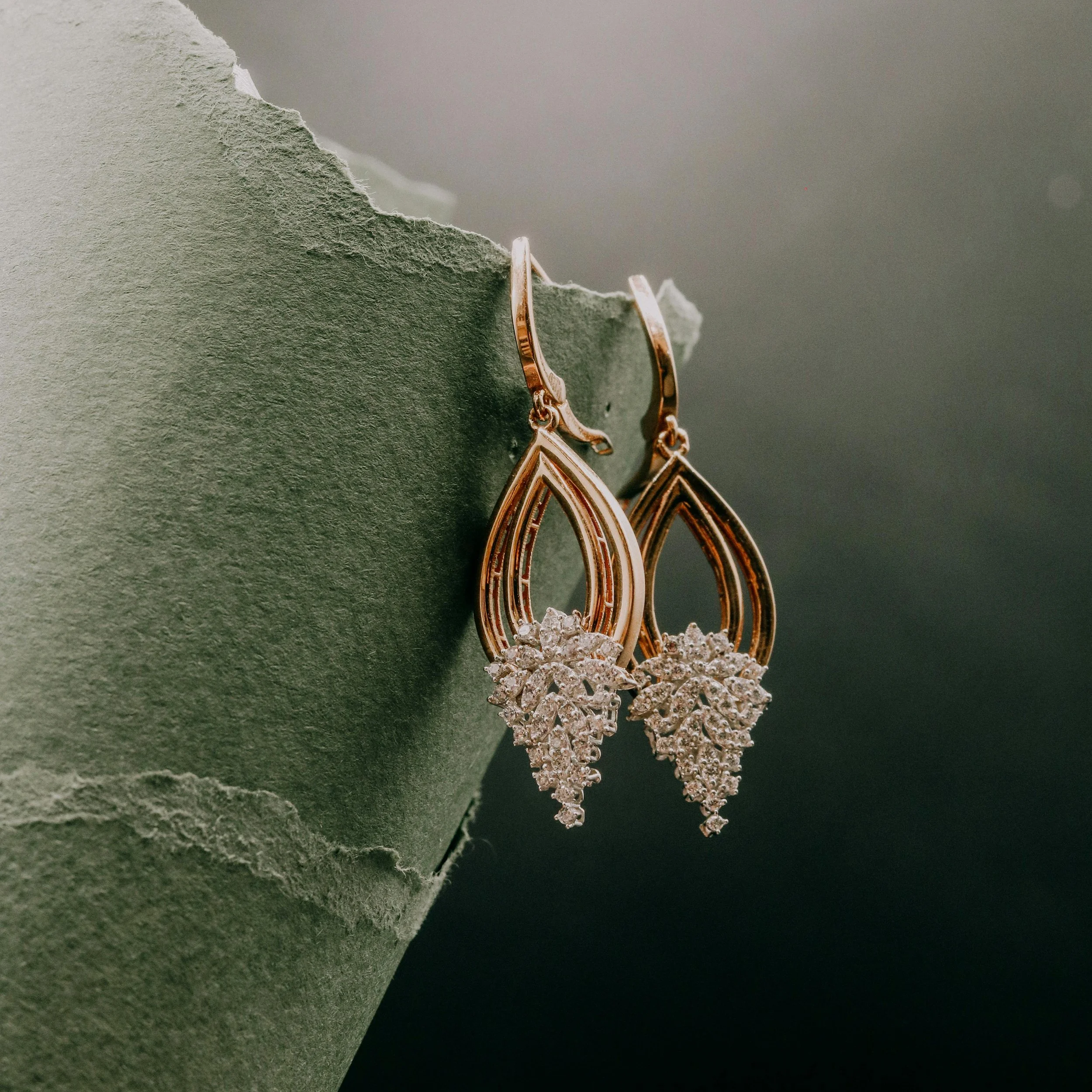 Intentional Elegance: A Shoppable Mother’s Day Fashion &amp; Jewelry Guide