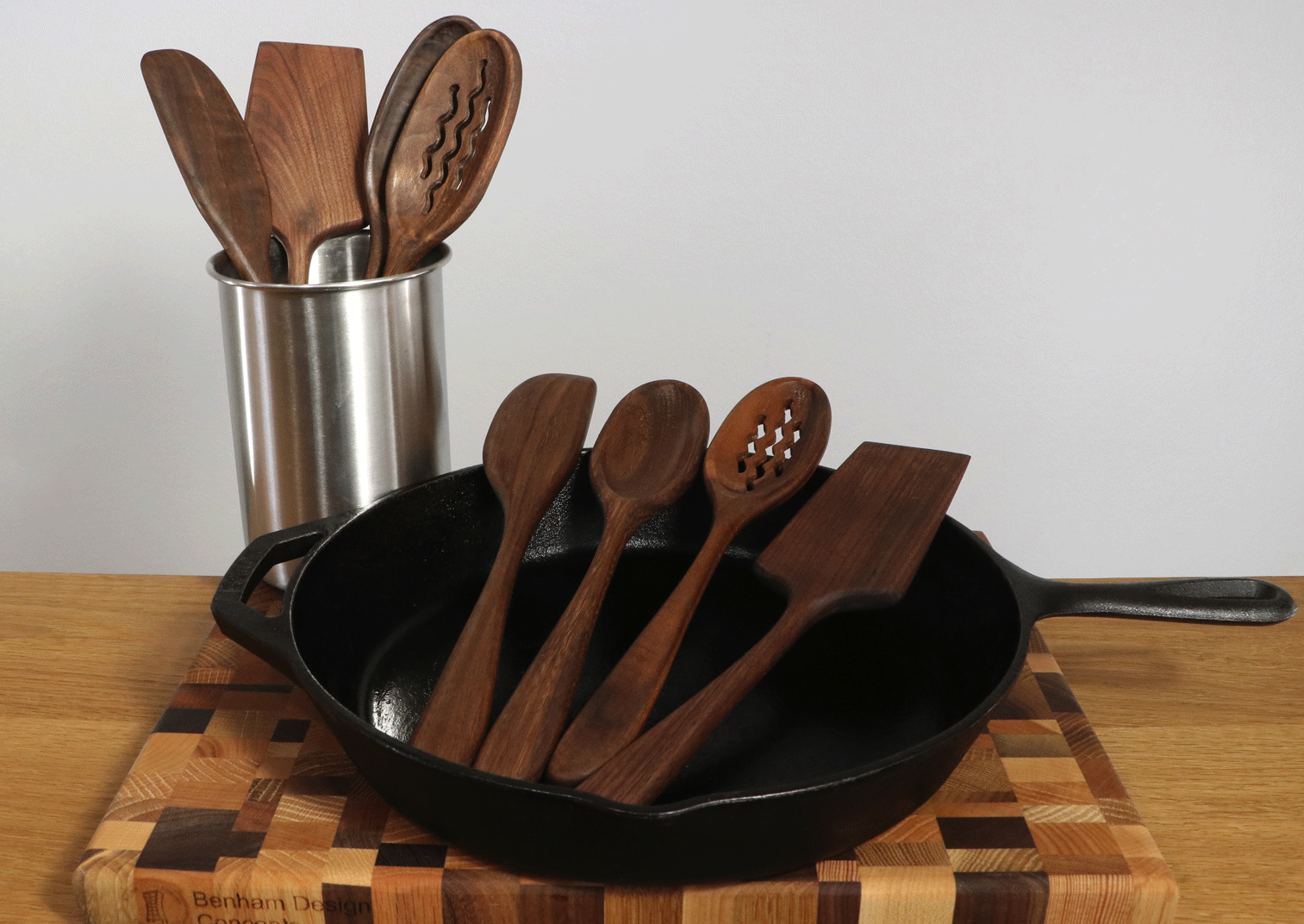 Walnut-4pc-kitchen-utensils.png