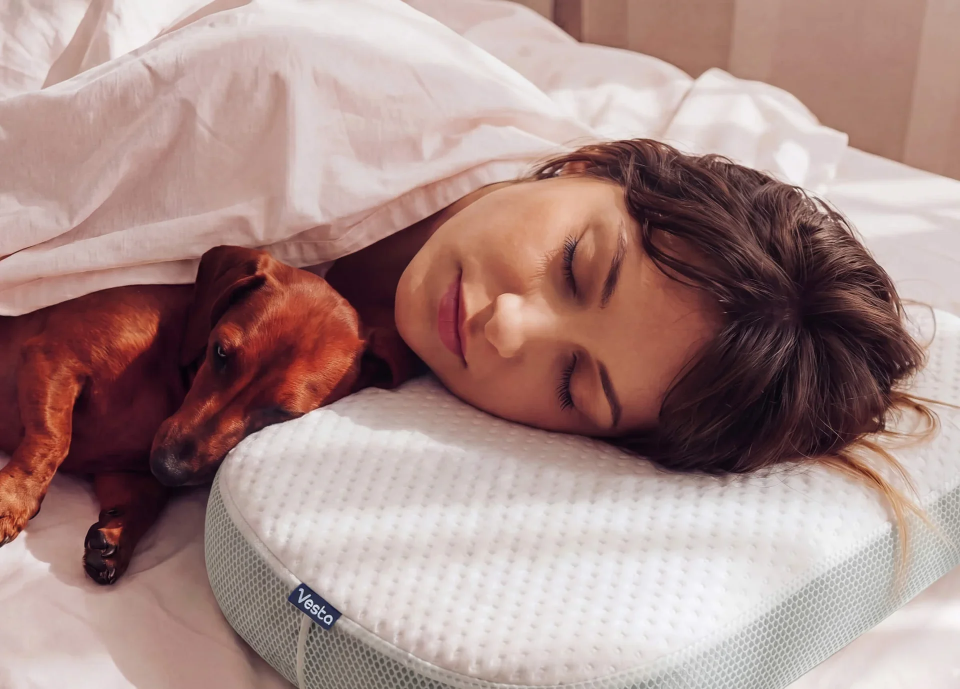 MintZen_Silicone_Pillow-4_2x_f60c8a31-c484-4b21-9c8f-e6bfbb621bb9_1920x.jpg.webp