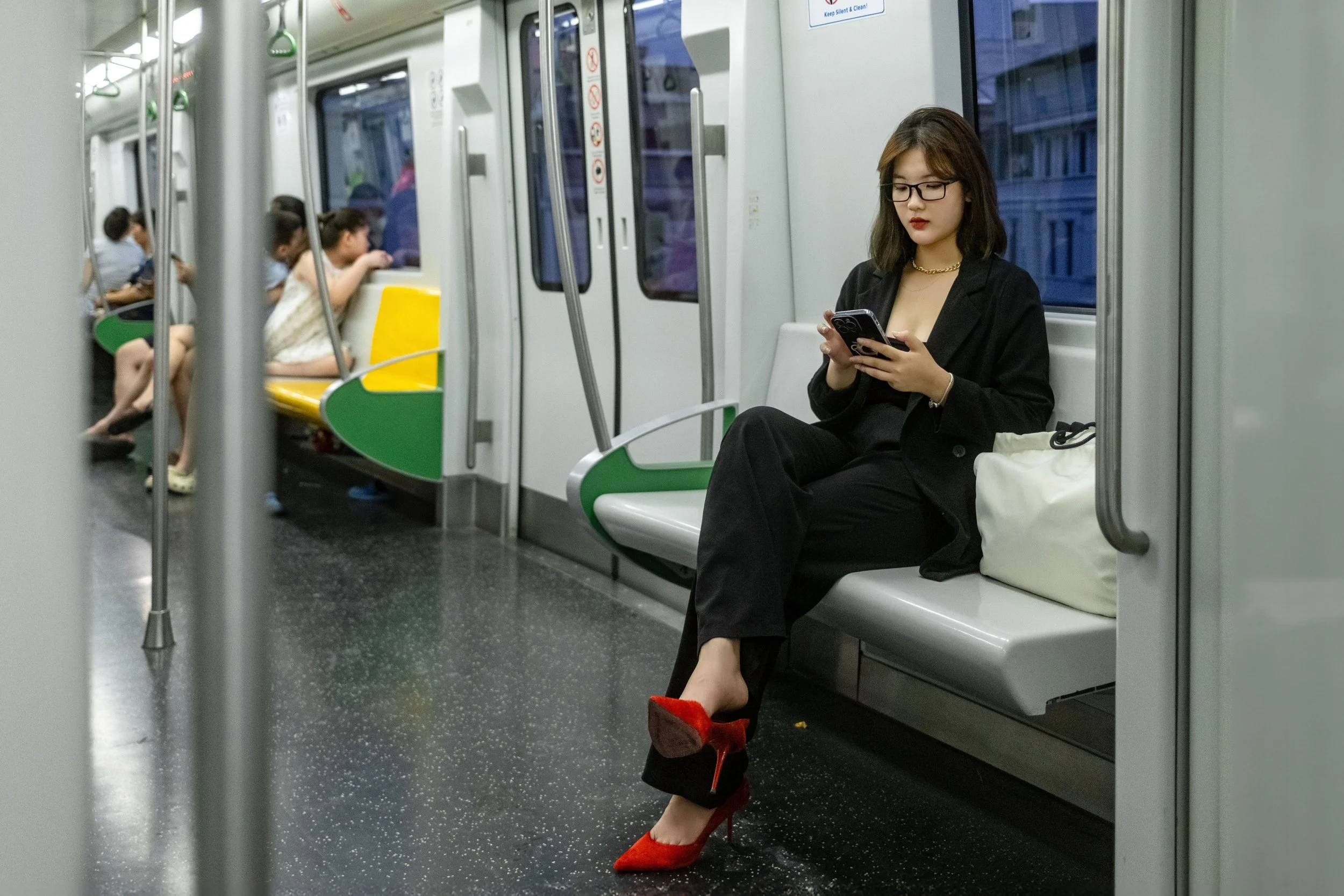 Mobile Comfort: How to Spin Penny Slots in a Subway Car Without Freezes and British Checks