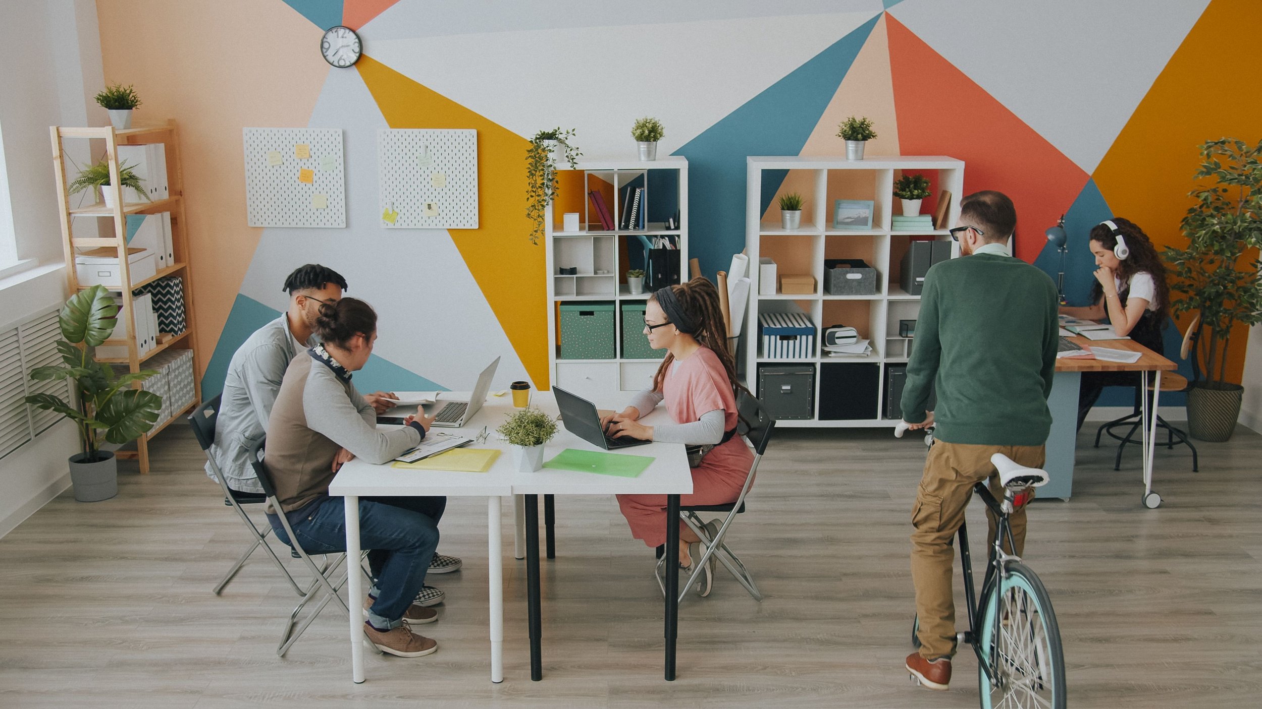 Small Business, Big Ideas: Curated Independent Luxury and Innovation