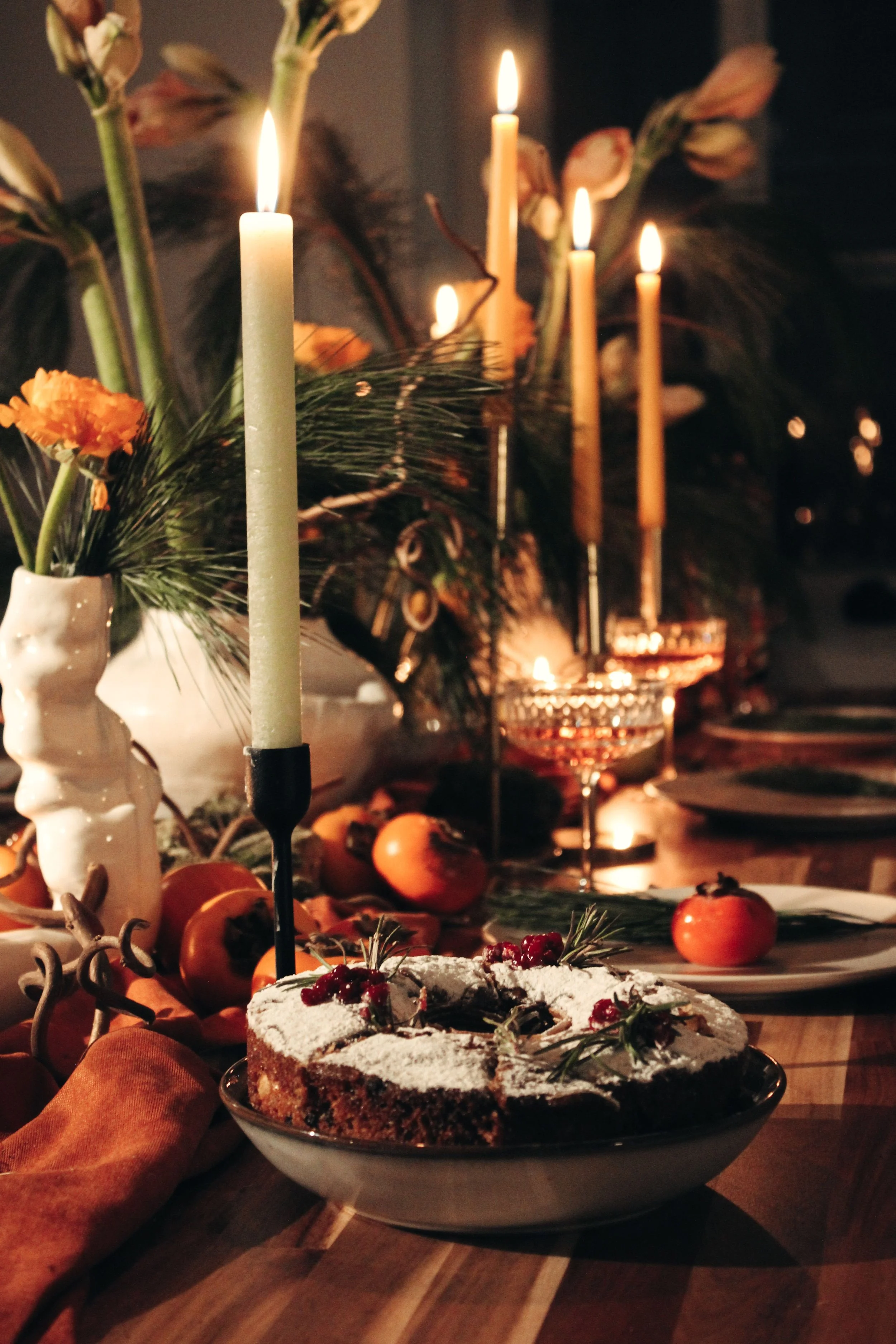 The Autumn Hosting Handbook: A Guide to Fall Entertaining, Tablescapes &amp; Seasonal Gastronomic Ambiance