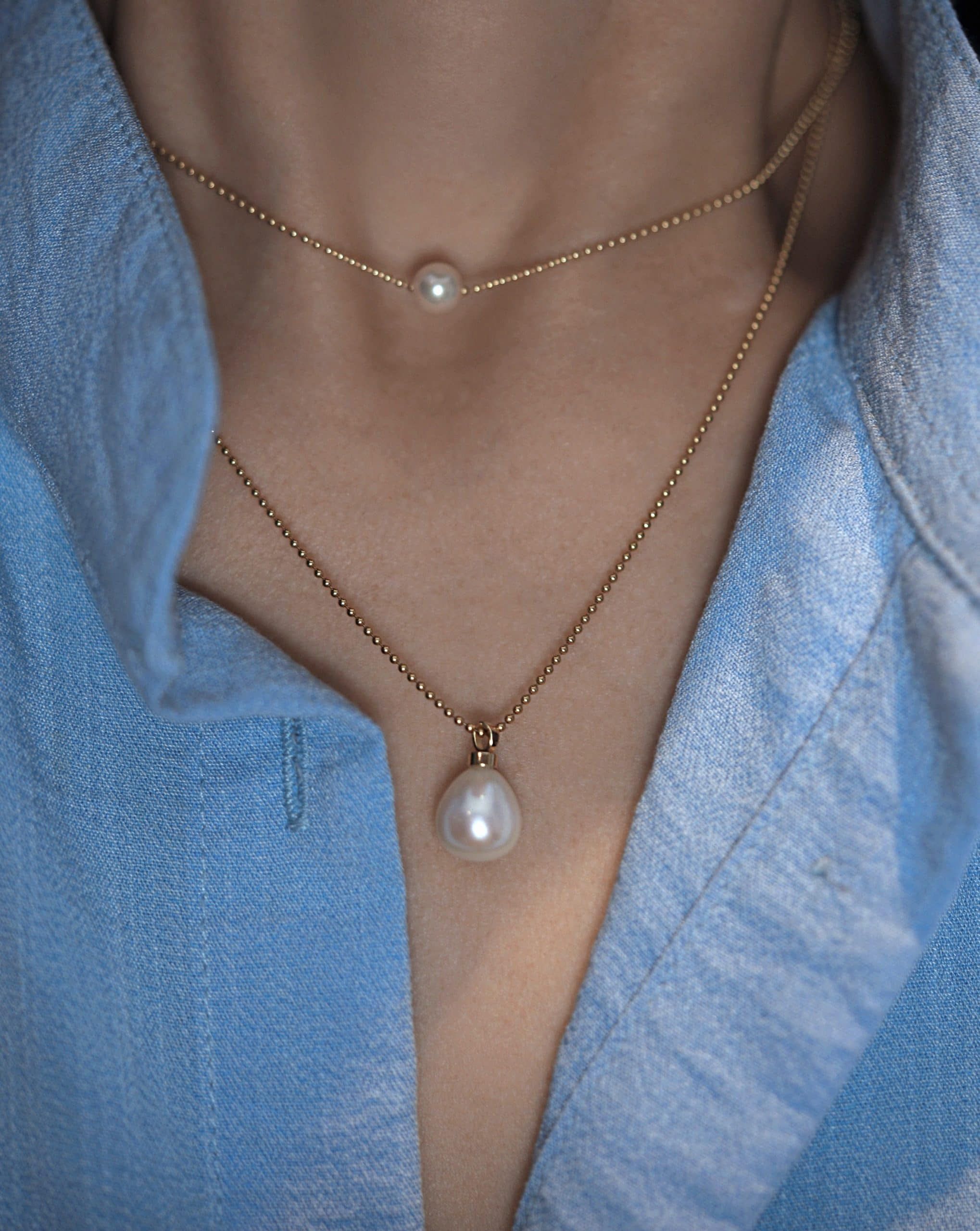 Pear shape Akoya pearl pendant in solid 18ct gold by Lena Cohen Jewelry