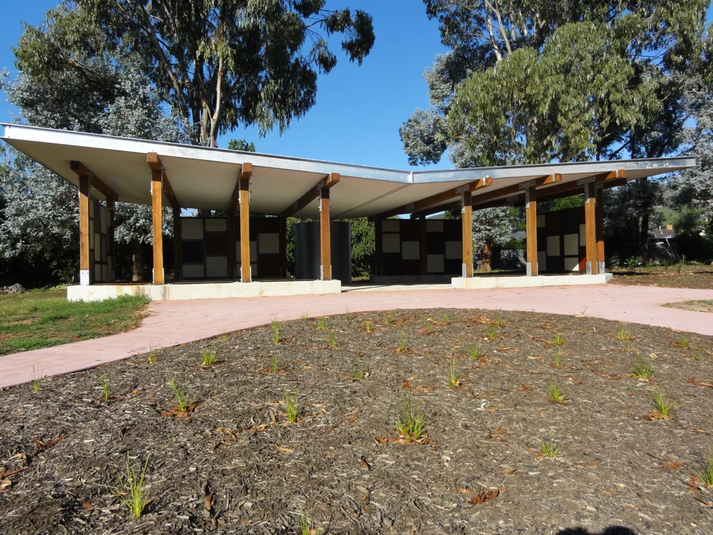 Outside Classroom 200x200mm Posts & Beams