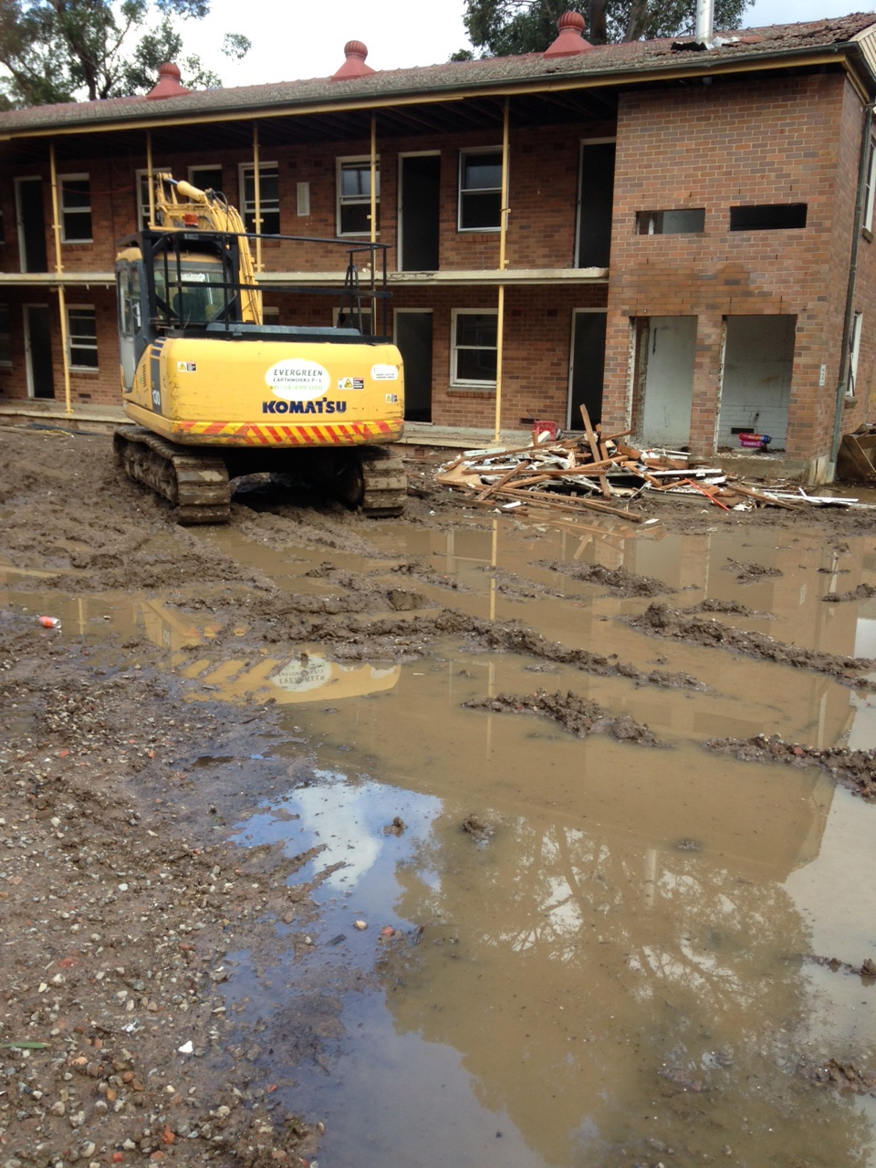  At the demolition site RAAF Base Richmond, it was a real swamp after heavy rain! 