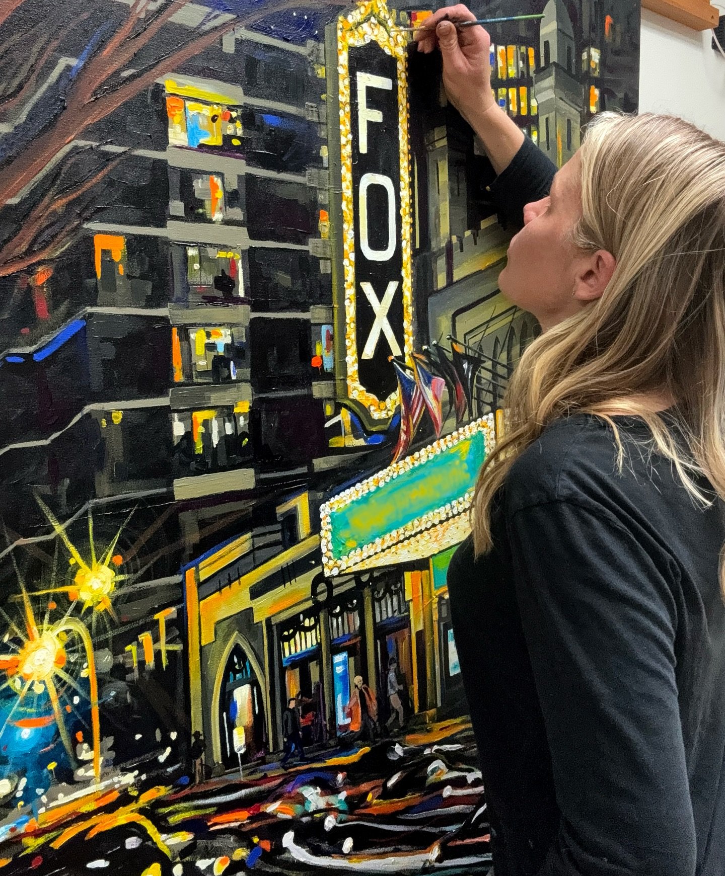 New commissioned piece almost complete of the Fox Theatre in Atlanta @thefoxtheatre . I&rsquo;ve always loved painting city inspired pieces and capturing the vibrant nightlife.

This has been a fun one to work on to commemorate a special @widespreadp