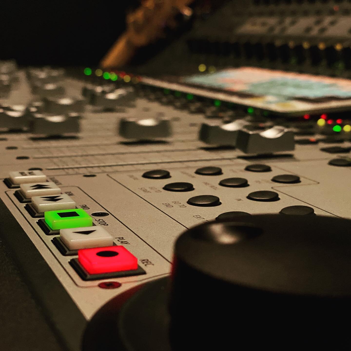 Ready to have your project mixed? We are ready to mix it for for you. #mixing #singers #songwriters