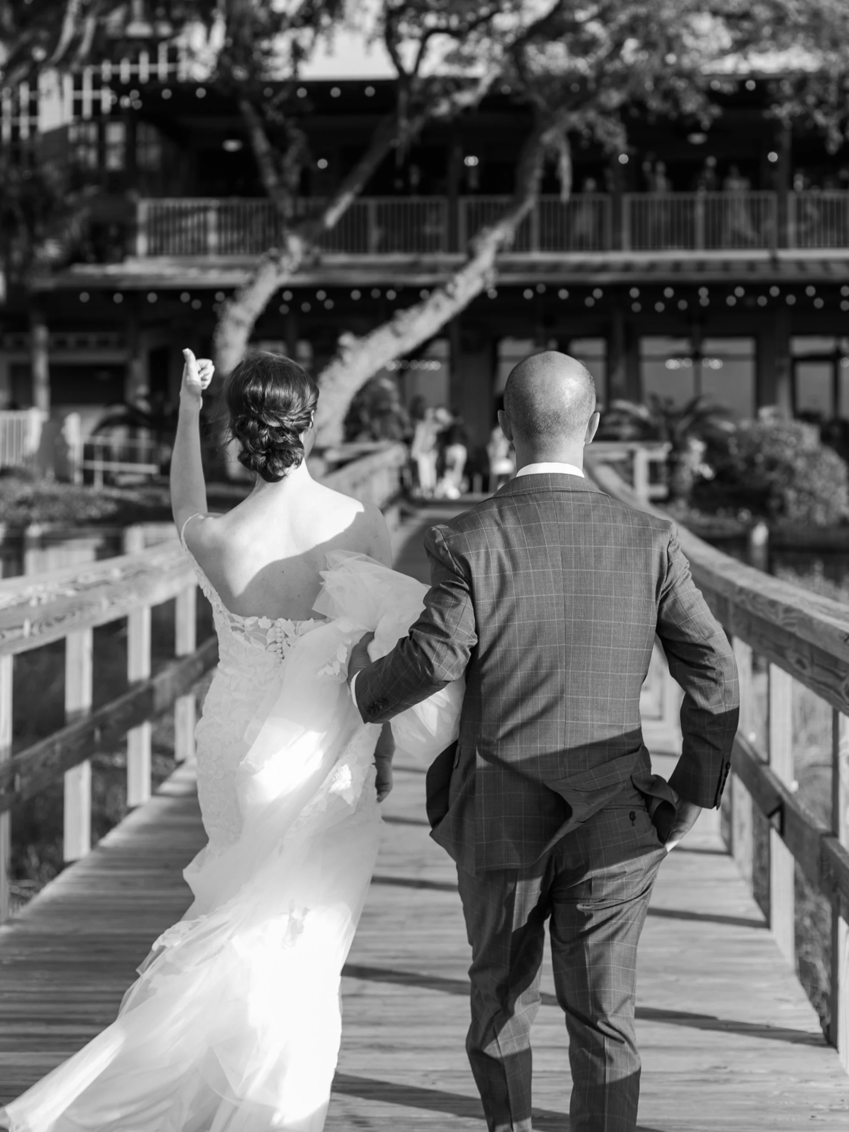 Skull Creek Boathouse wedding