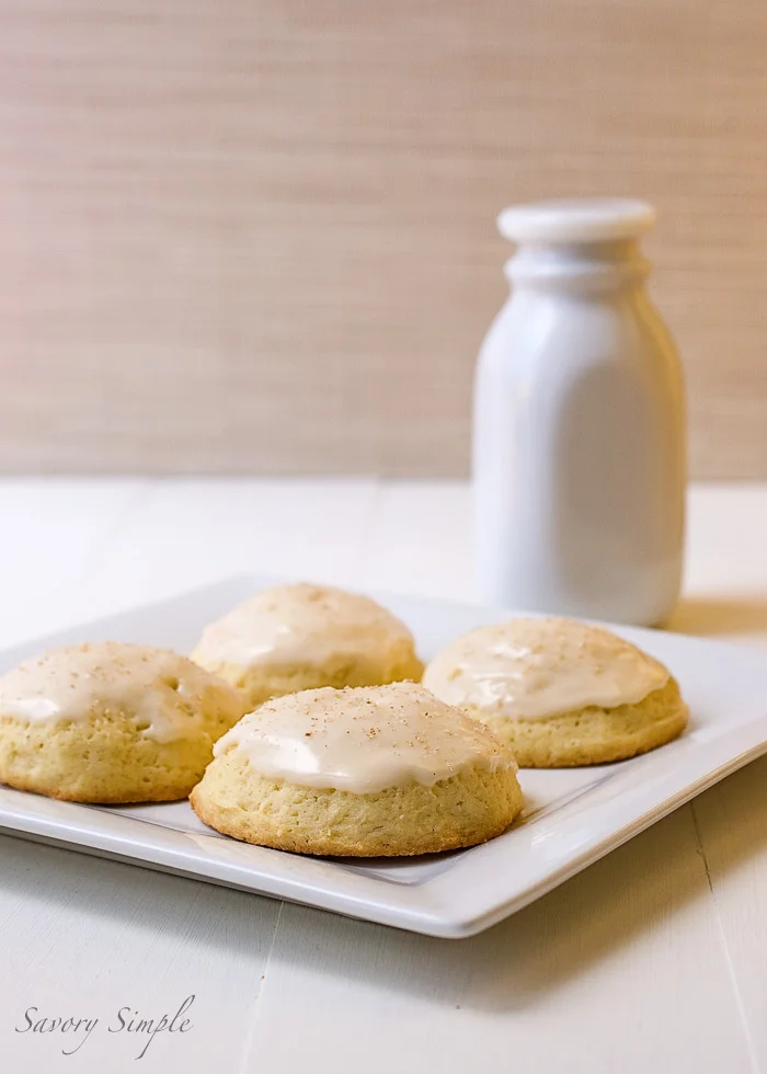 Eggnog Cookies - Every year I look for a cookie that will taste like eggnog and every year I seem to find a cookie that is CLOSE but not what I'm looking for. THIS cookie might be the one I've been searching for! Soft and with an icing and extra spice, it looks like a winnder to me!