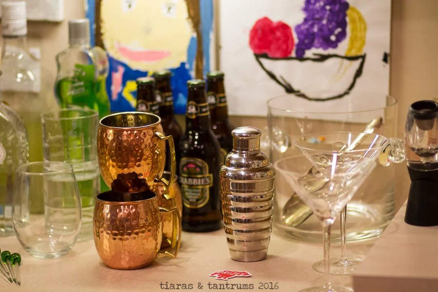 Holiday Bar Cart Ideas & Tips