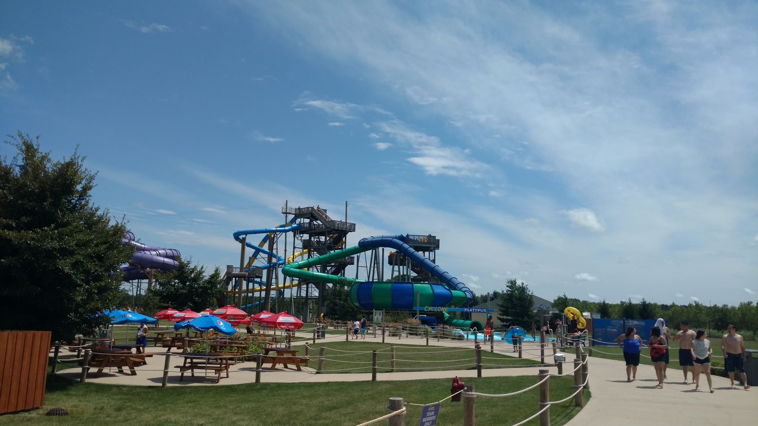 Top 8 Tips for Raging Waves WaterPark — Tiaras & Tantrums